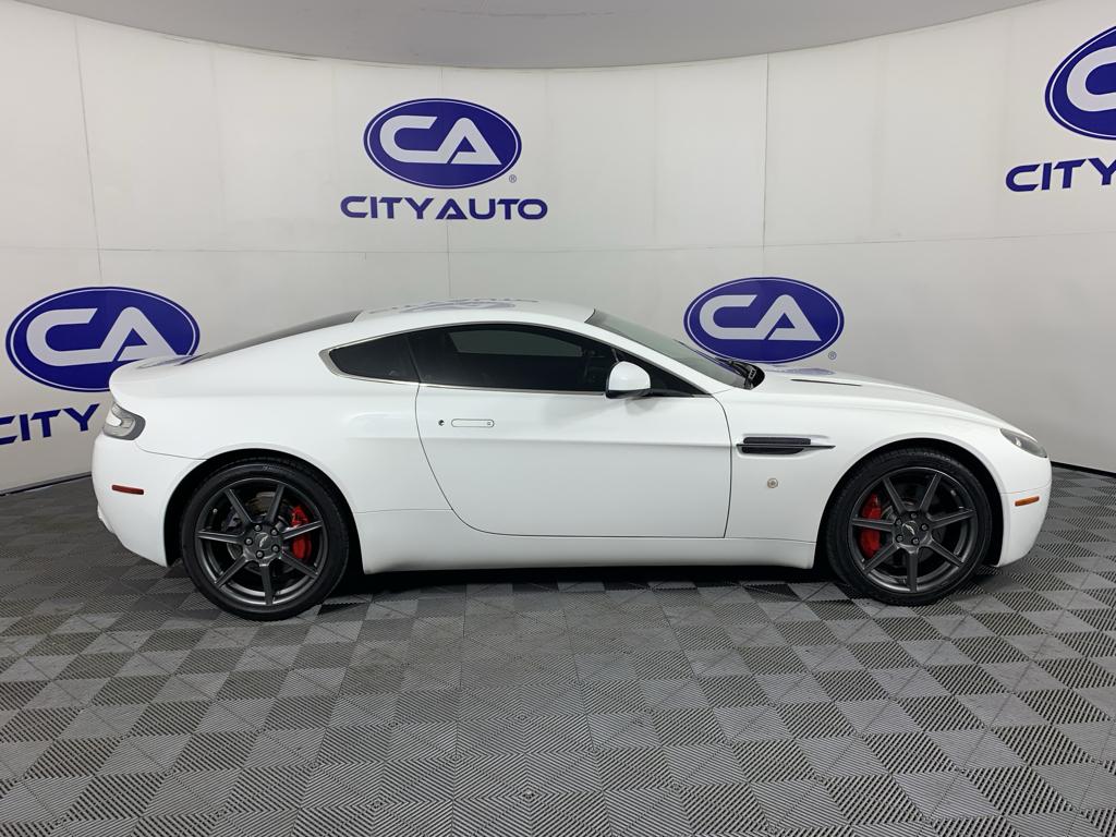 aston martin v8 vantage 2012 SCFEFBAK0CGC15961 image aston martin v8 vantage 2012 SCFEFBAK0CGC15961 image